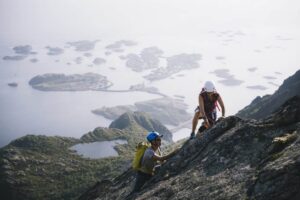 Lofoten trekking con barco