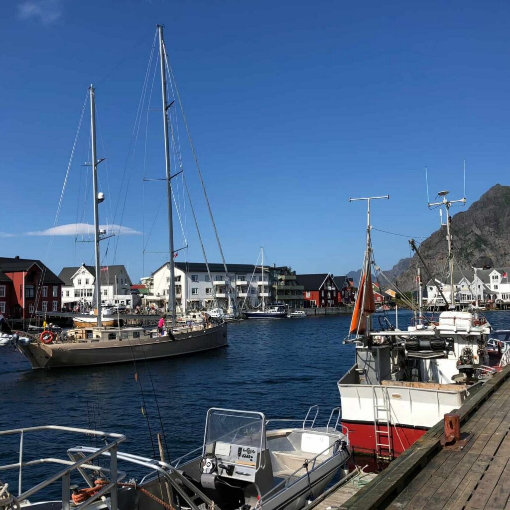 Puerto Henningsvaer Noruega
