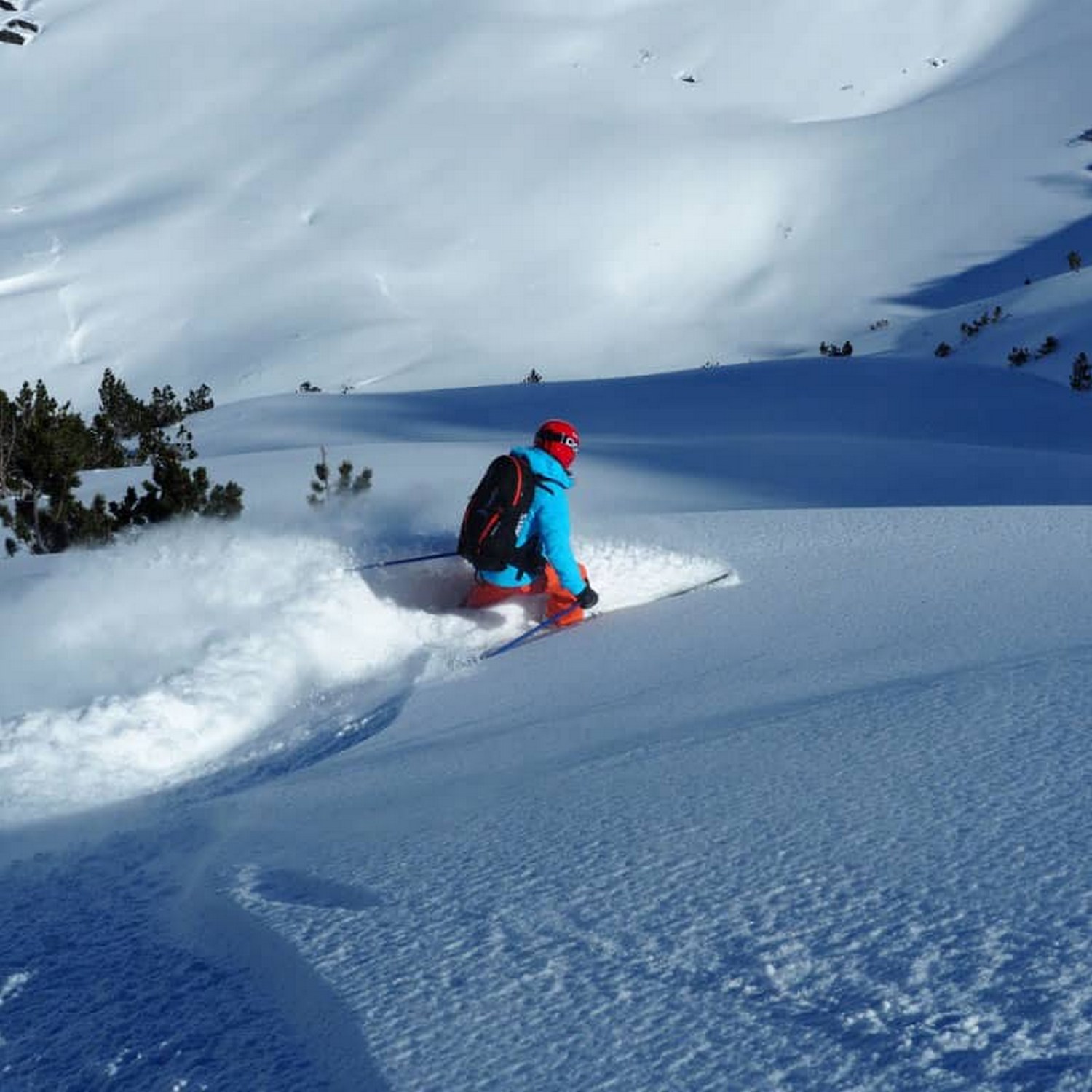 Ski de Freeride hors-piste dans les Pyrénées Espagnoles du Val d’Aran