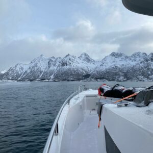 lofoten ski and sailing