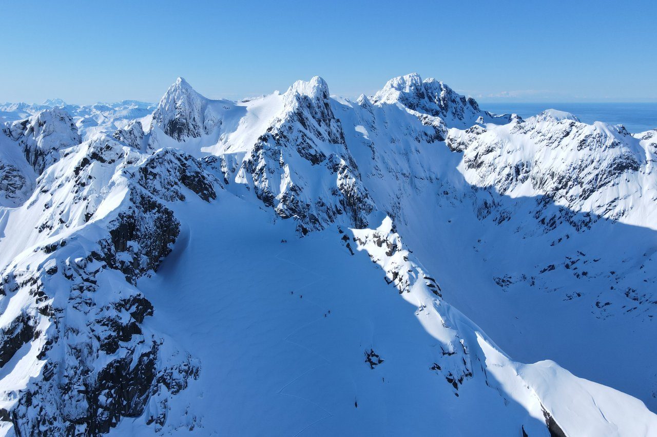 Ski couloirs Lofoten